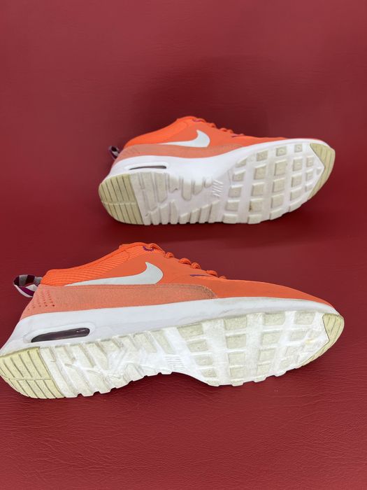 Кросівки жіночі 36,5р.  Nike Air Max Thea.