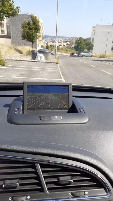 Peugeot 3008 2.0 Hdi  Allure Hibrida4