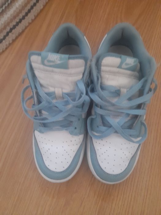 Sapatilhas NIKE em muito bom estado
