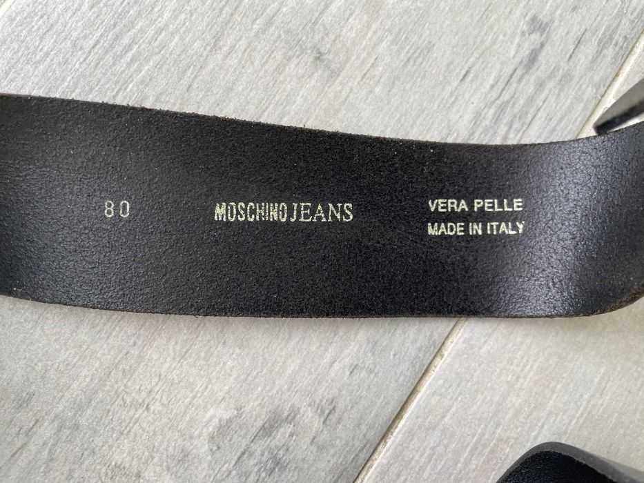 женский пояс кожа оригинал Италия Moschino jeans  сердечко сердце