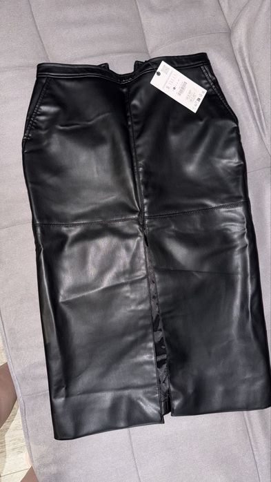 Zara юбка карандаш міді