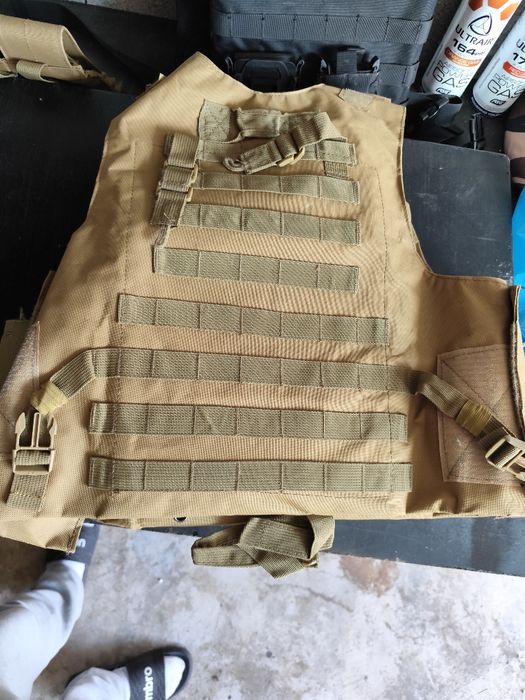 Airsoft colete +capacete (Novo)