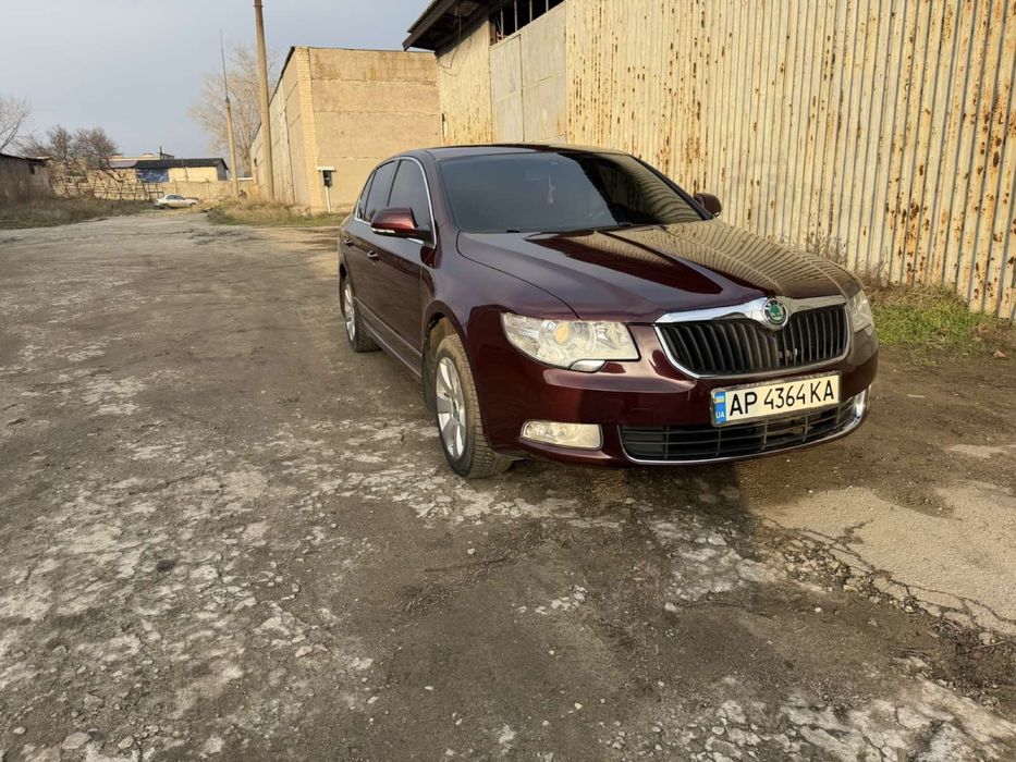 Skoda super b 2011р