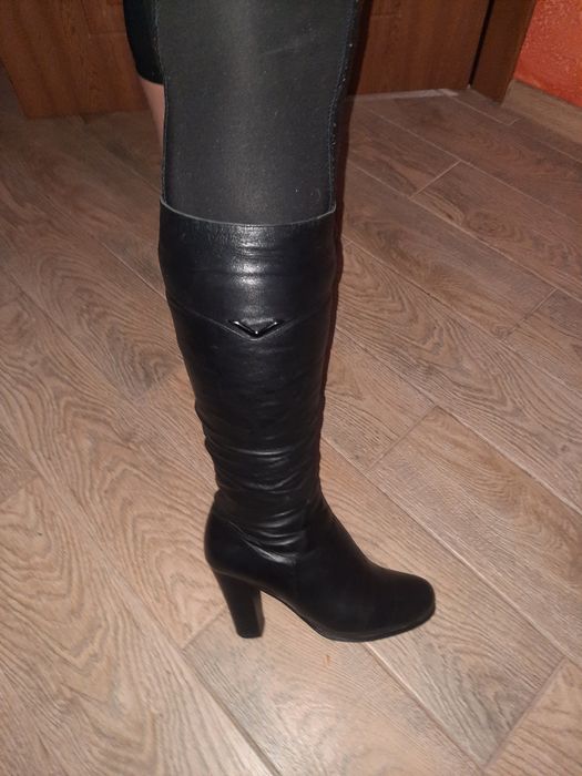 Шкіряні чобітки Berloni