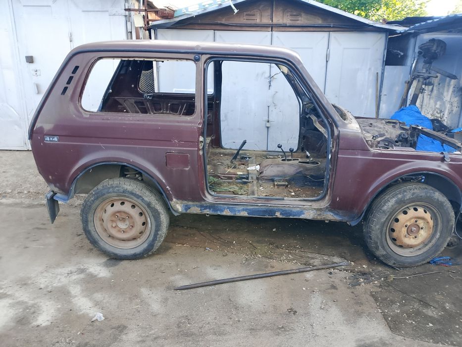 Разборка НИВА ВАЗ