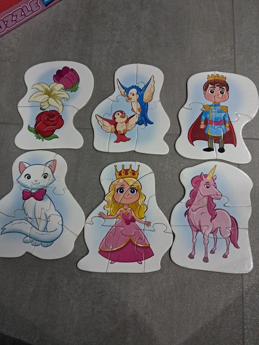 Puzzle dla 2 latka Peppa księżniczki pory roku