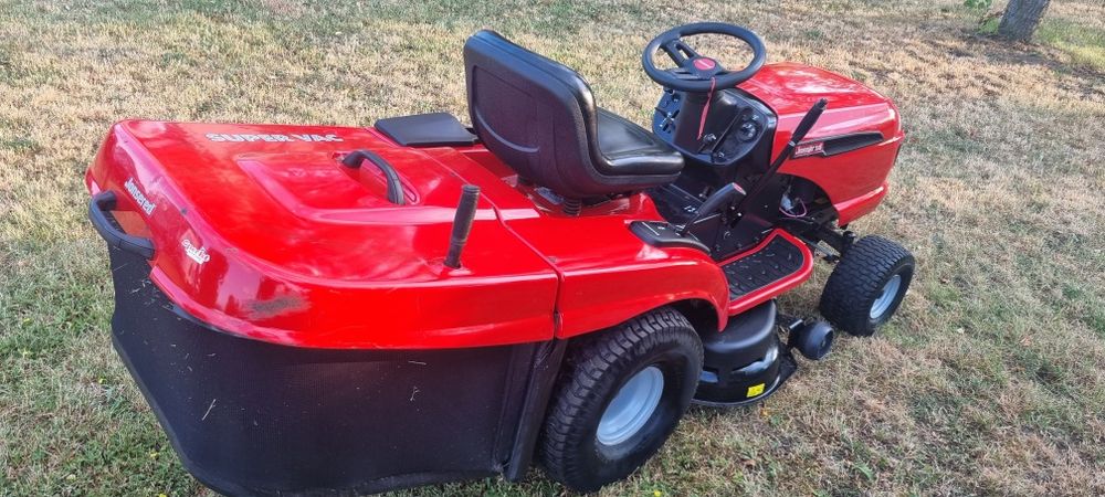 Kosiarka traktorek Jonsered  Lt2217 Cma