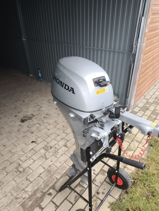 Silnik zaburtowy Honda 20 km