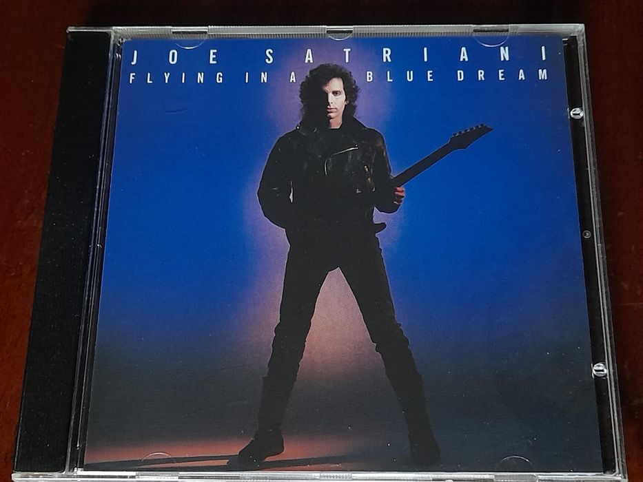 CD Joe Satriani " Flying in a Blue Dream " de 1989