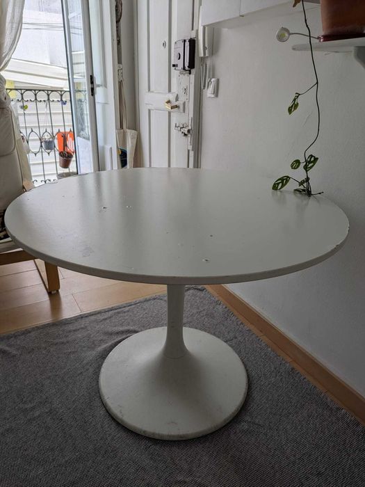 Mesa IKEA DOCKSTA branca redonda 103 cm
