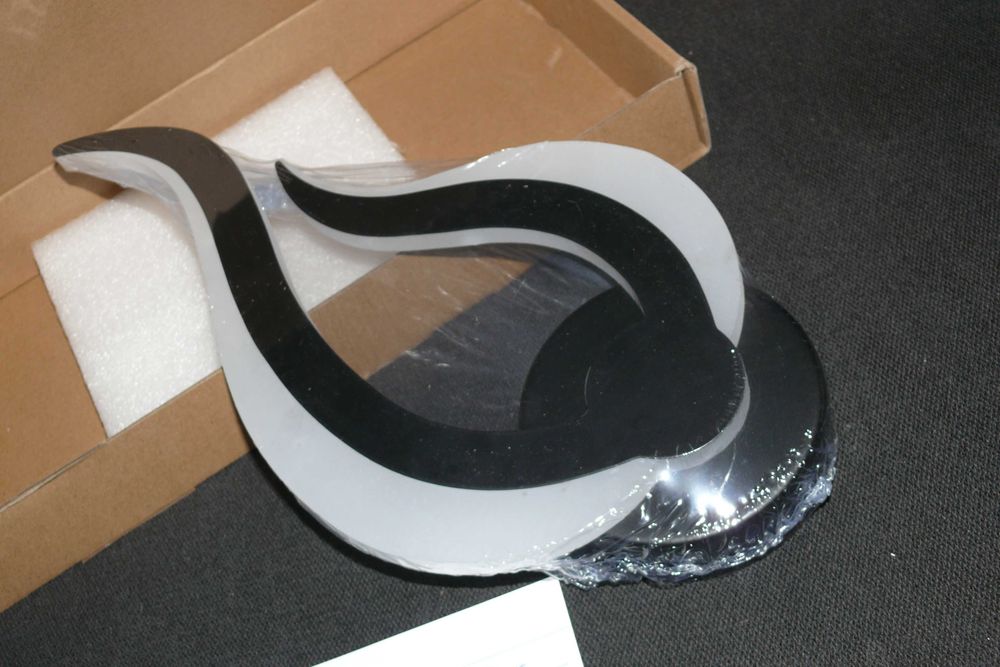 Candeeiro de Parede com Comando