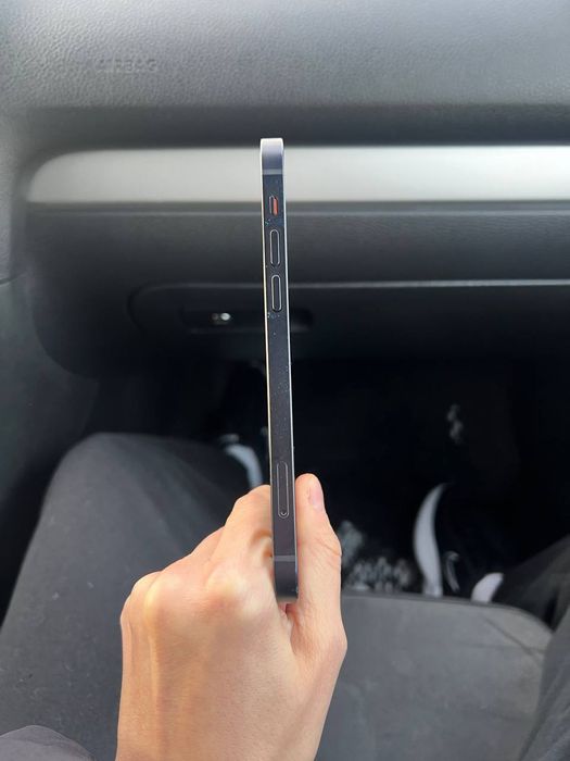 iPhone 12 64 GB неверлок