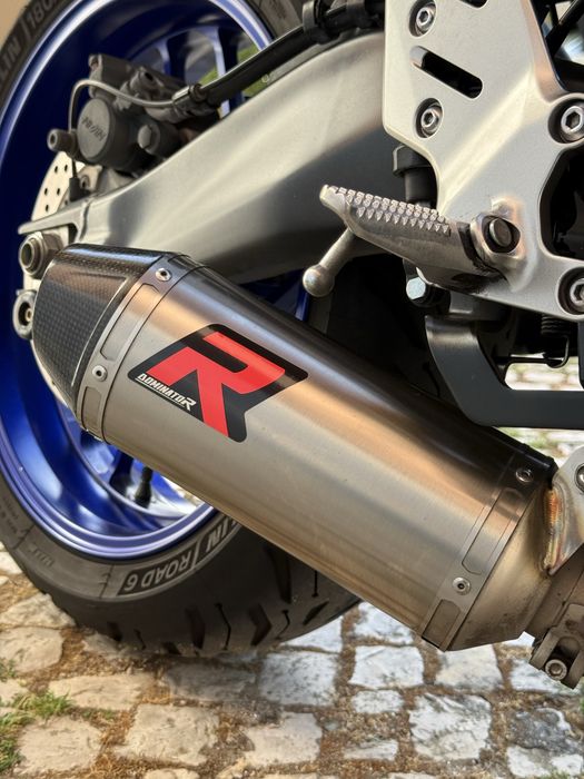 Yamaha MT 09 2022 c/ Extras