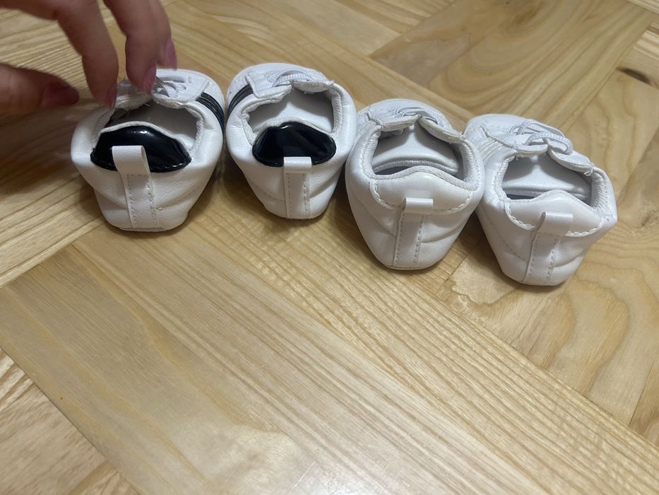 Dwie pary bucikow dla dziecka