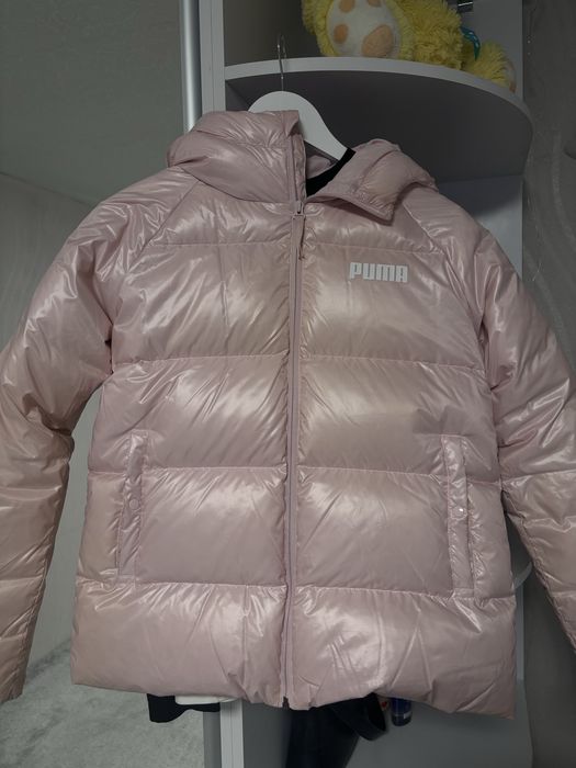 Курточка Puma рожева ідеальний стан