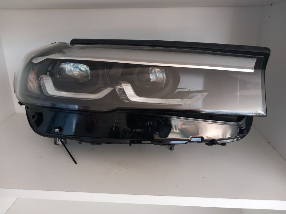 Farol BMW 5 Full LED direito