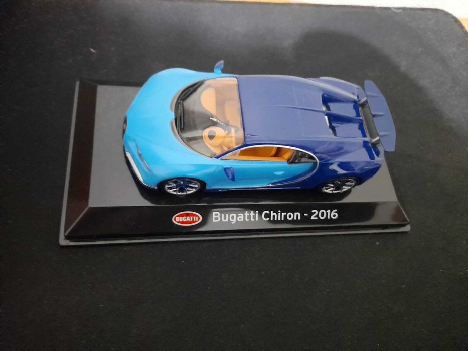 Bugatti Chiron 2016 1:32
