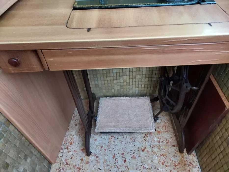 Vendo Máquina de costura Singer