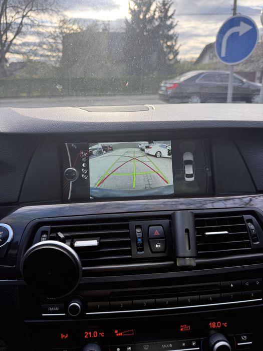 Продаж 535і BMW  2012 рік 3,0 Бензин