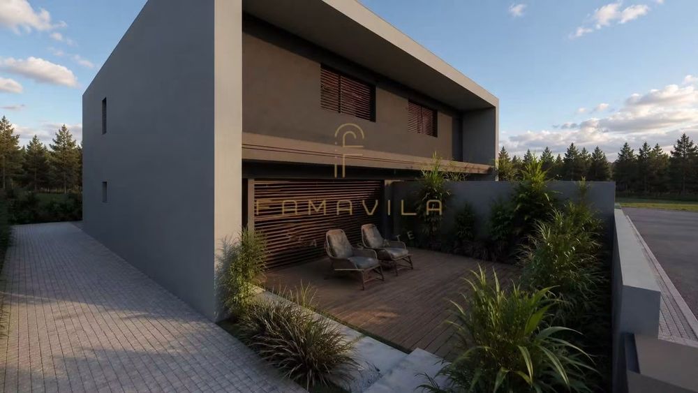 Moradia T3 com acabamentos premium no Centro de Famalicão