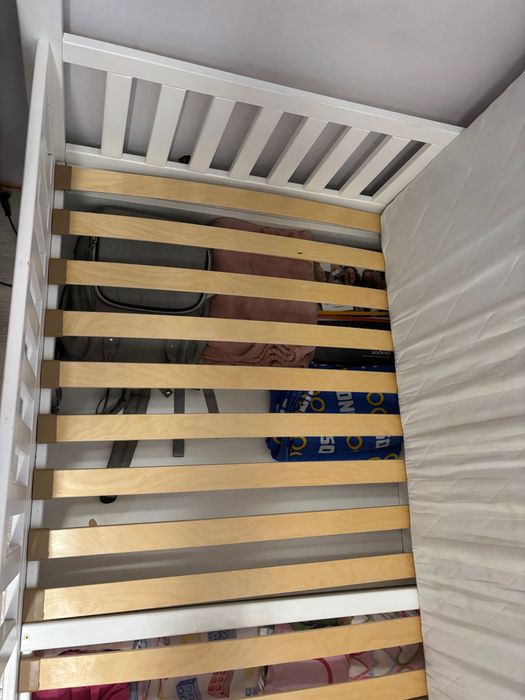 Sprzedam łóżko- domek dla dziecka