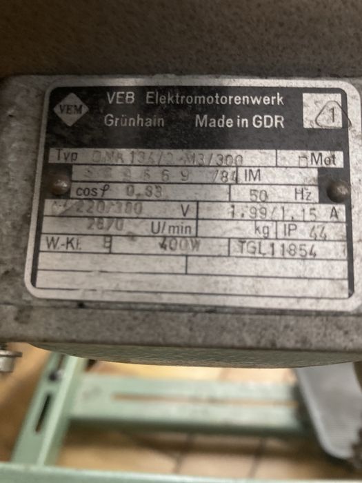 Silnik maszyny przemysłowej  VEM 400W do maszyny - PRZEROBIONY NA 230V