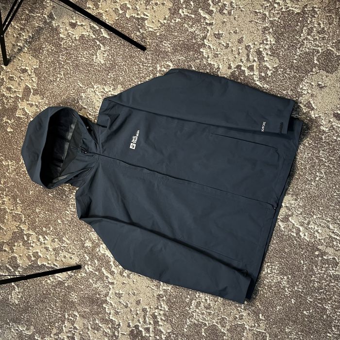 Вітровка Jack Wolfskin на мембрані