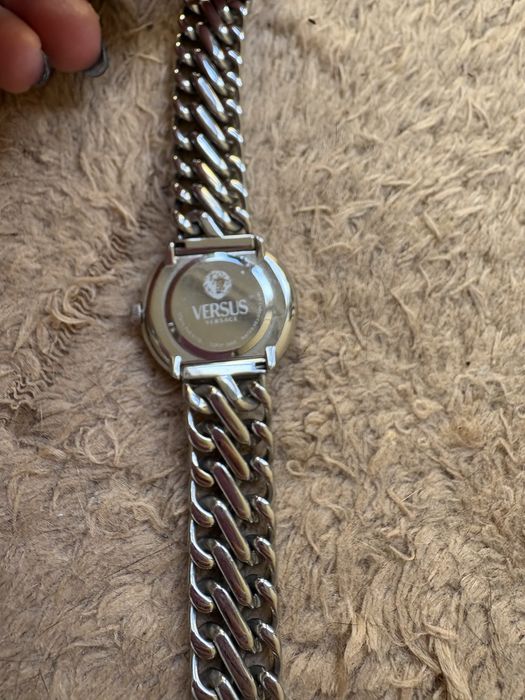 Relógio Versus Versace de Aço Inoxidável - Elegante e Sofisticado