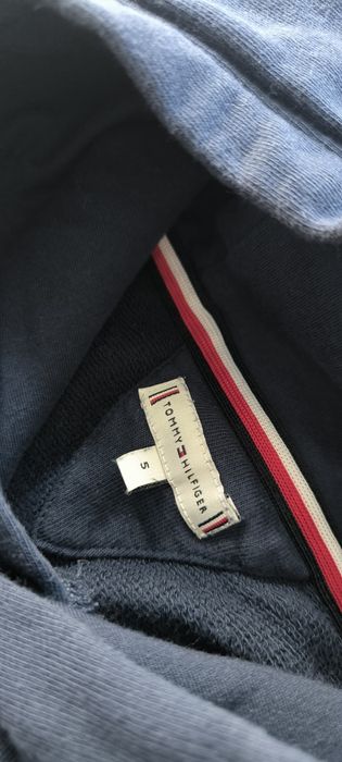 Bluza granatowa z kapturem