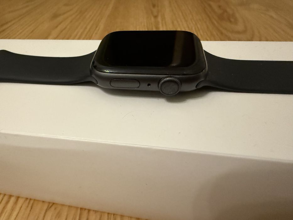Apple Watch Series 4 (44mm)