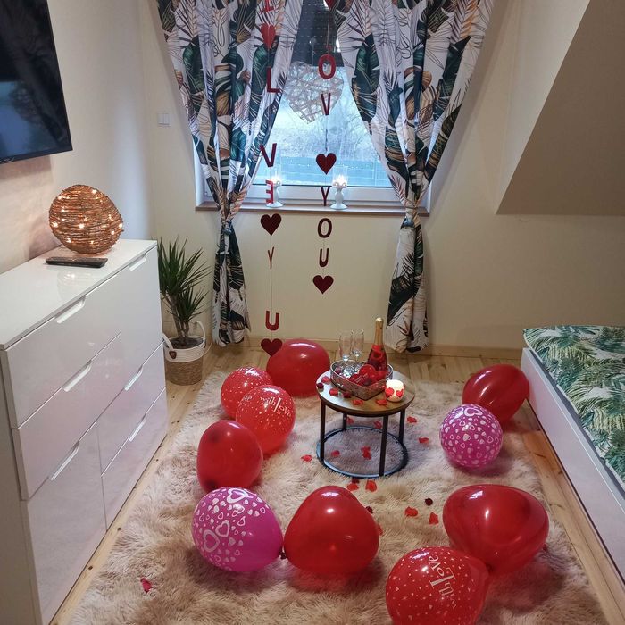 Dom nad jeziorem do wynajęcia, sauna, jakuzzi. Dom ogrzewany.