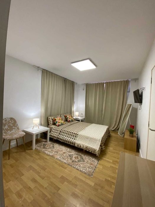 Quarto Suíte Mobilado em Telheiras –  (Próximo ao Metro)