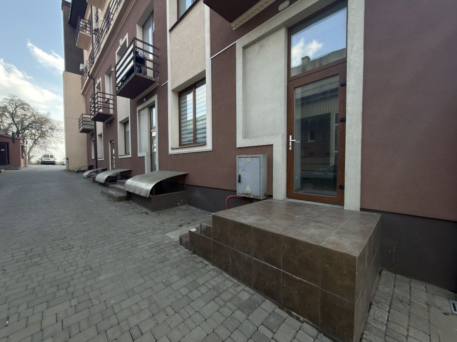 Продаж комерційних приміщень з ремонтом