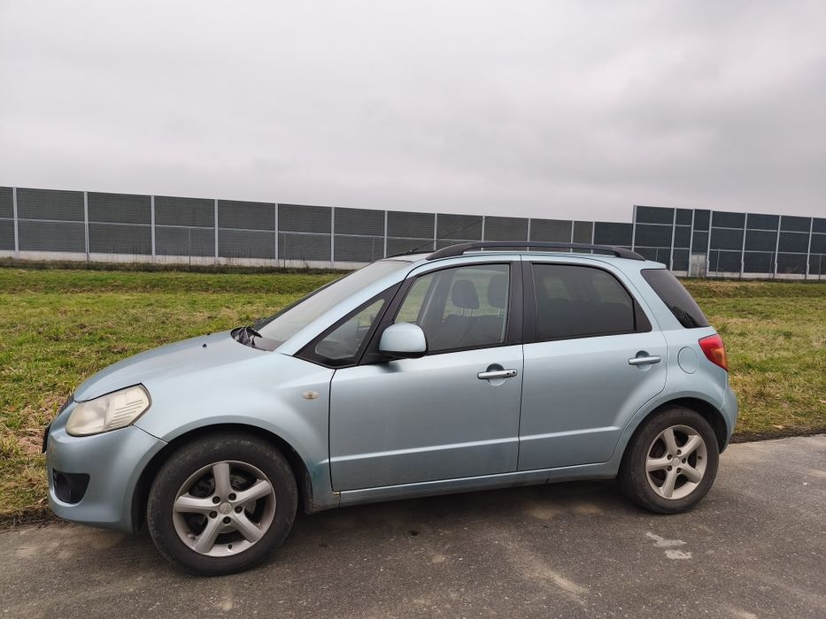 Suzuki SX4