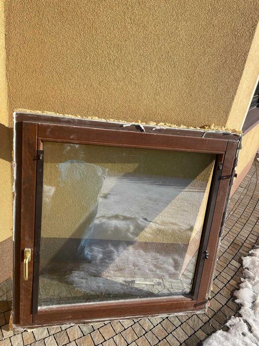 Okno drewniane Urzędowskiego 120x120