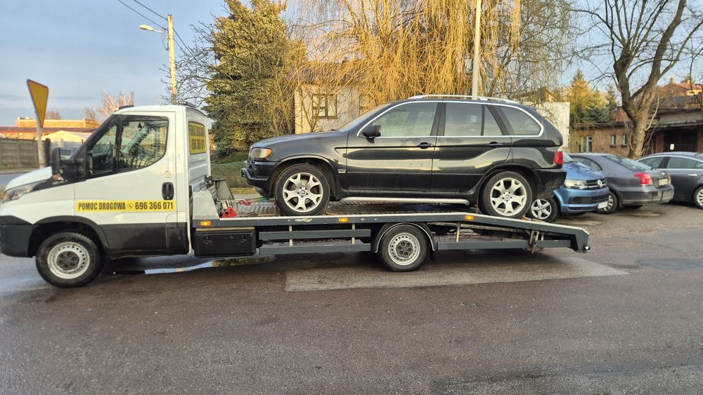Usługi Auto Laweta / Pomoc Drogowa 24h