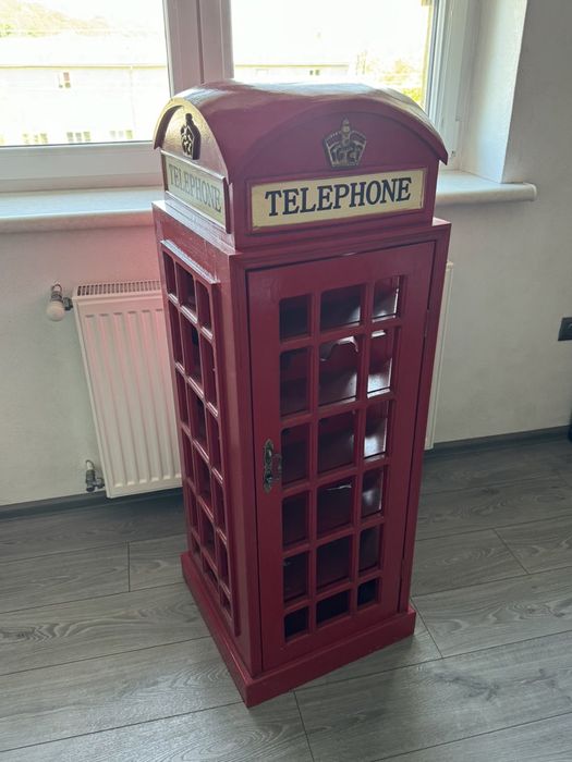 Телефонна будка