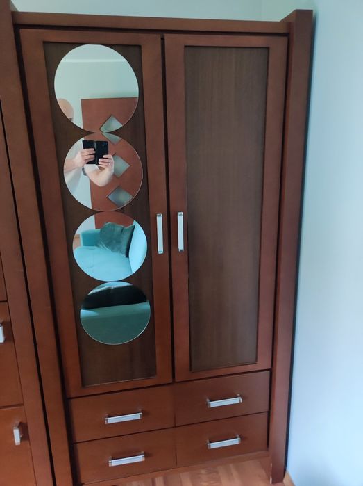 Sprzedam meble wyposażenia salonu