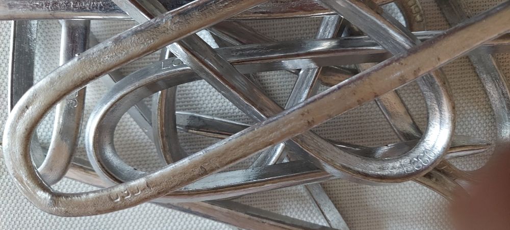 Sprzedam laski cyny LC60