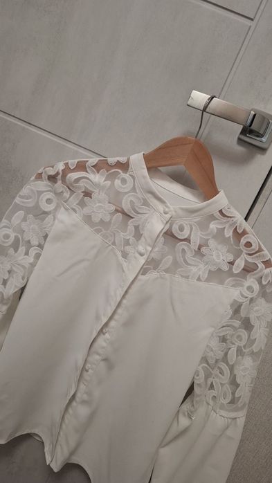 Жіноча вишукана сорочка