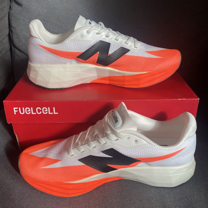 New Balance Fuel Cell Elite