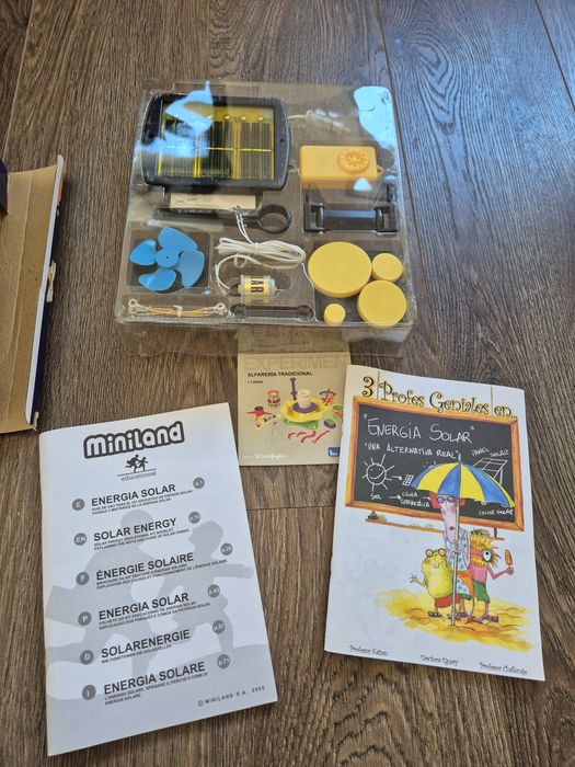 Jogo educativo kit energia solar, completo, como novo