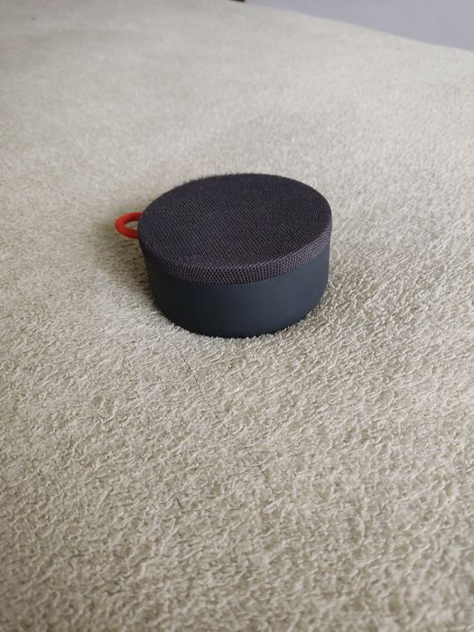 Колонка Xiaomi Mi Portable Speaker Mini