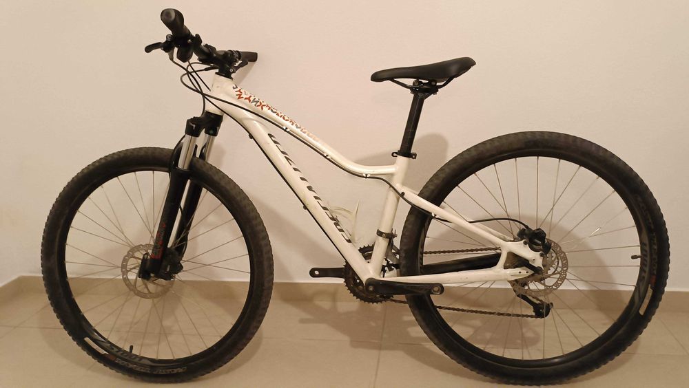 Specialized Jynx Comp 650b 2015