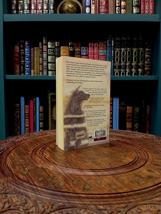 Harry Potter and the Prisioner of Azkaban - J. K. Rowling