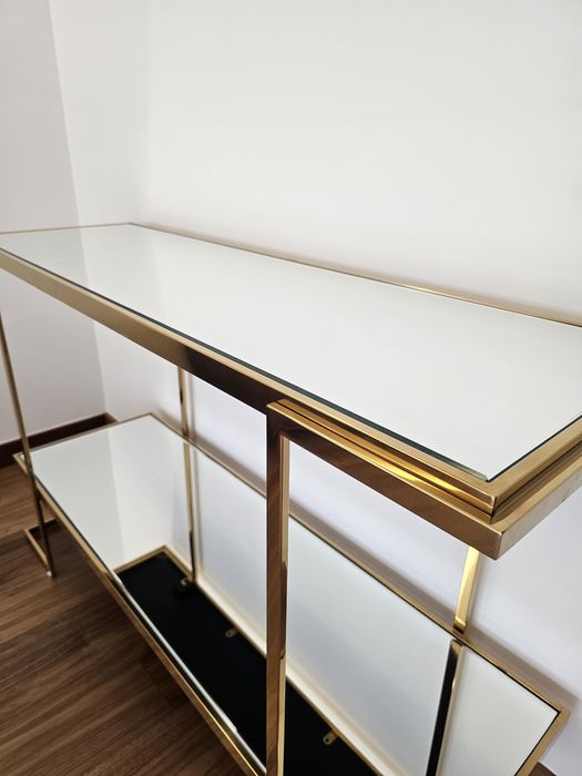 Aparador de Entrada Dourado