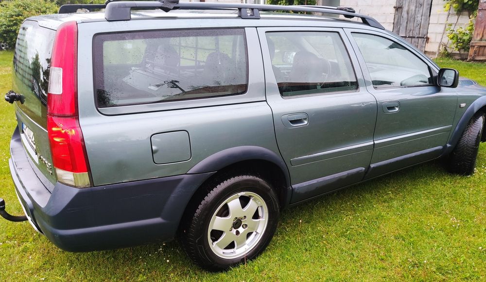 Volvo V70 CROSS COUNTRY benzyna