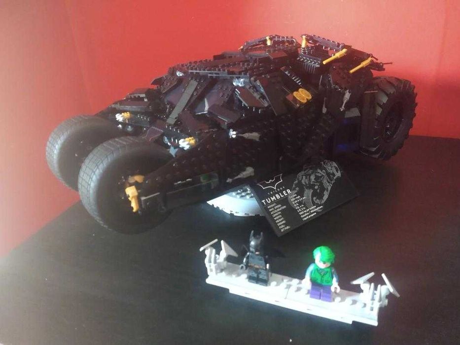 Lego DC Batman Batmobile Tumbler  (76240)