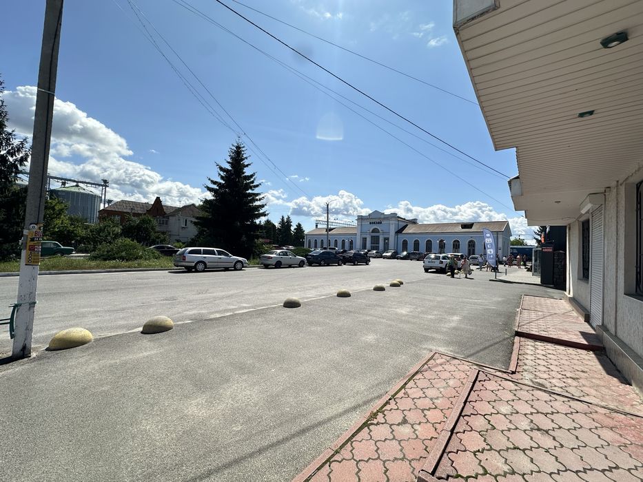 Оренда приміщення магазин Деражня комерція