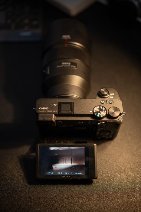 Sony a6600+Meike 85mm f/1,8